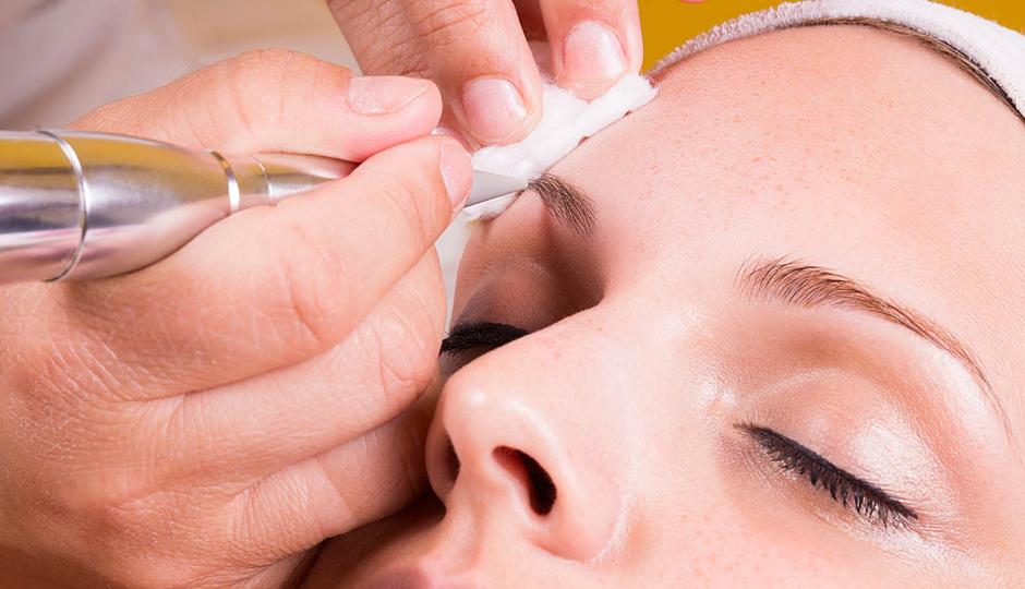 All About Eyebrow Restoration